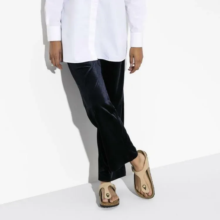 Birkenstock Gizeh Soft Footbed Nubuck Leather