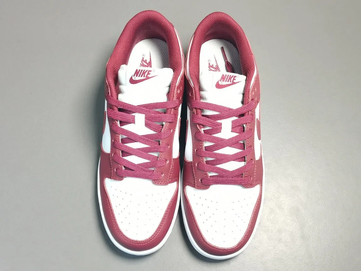 BORDEAUX DUNK x Sustainable NIKE Flexible