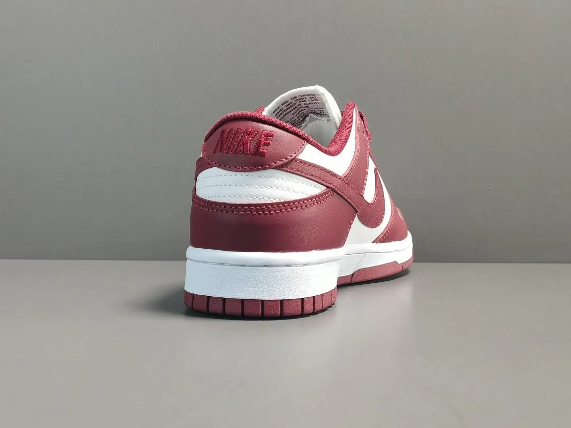 BORDEAUX DUNK x Sustainable NIKE Flexible