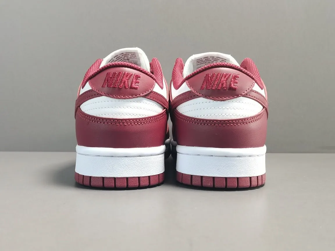 BORDEAUX DUNK x Sustainable NIKE Flexible