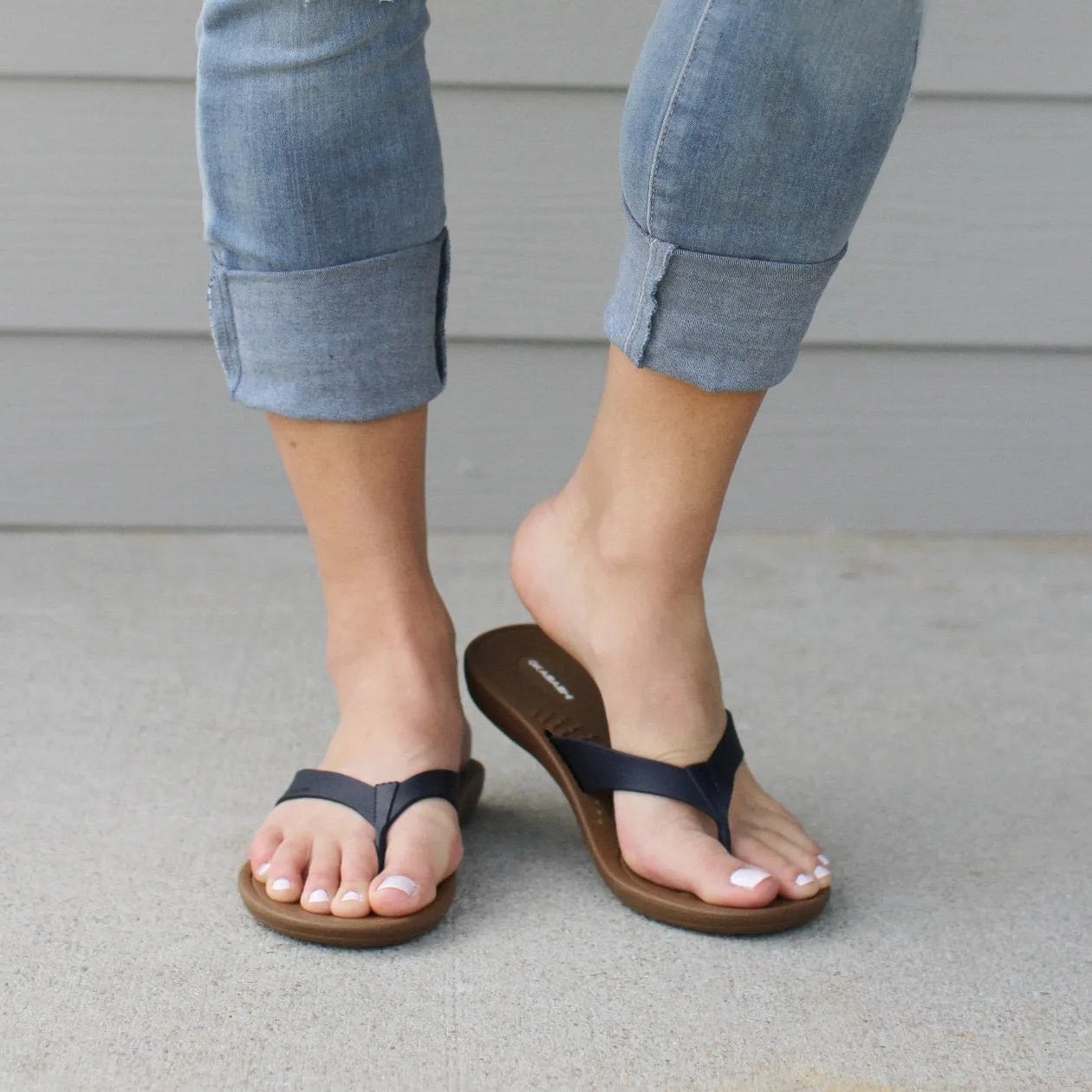 Breeze Women's Flip Flop