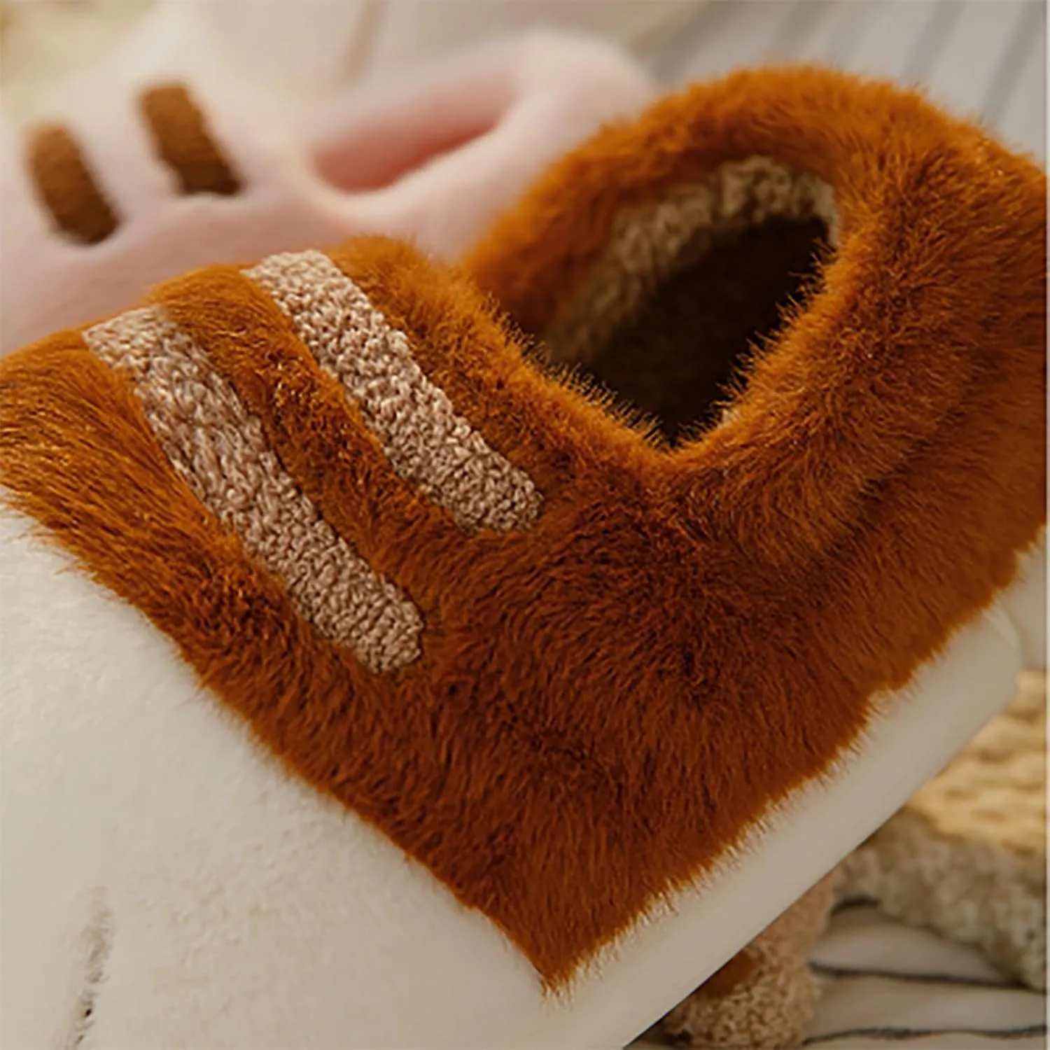 Cat Paw Slippers for Women Cute Funny 3D Cat Paw Cartoon Closed Back Slipper Fluffy Warm Furry Bedroom House Shoes