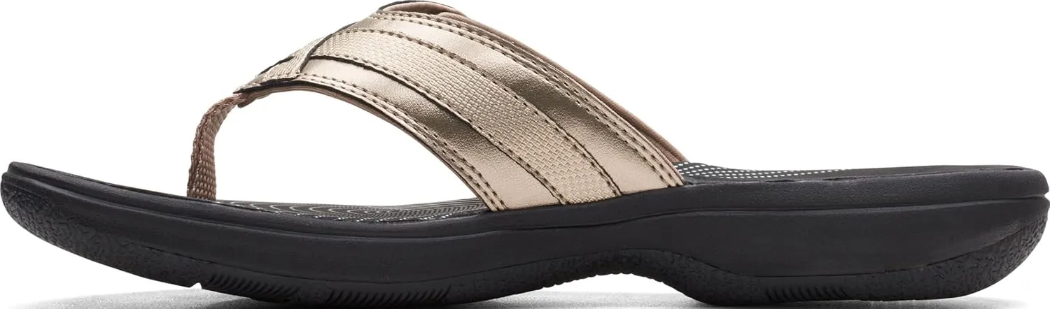 Clarks Womens Breeze Sea Flip-Flop Sandals - Comfortable Flip Flop with Adjustable Hook and Arch Support - Casual Summer Wearing Cloudsteppers for Everyday