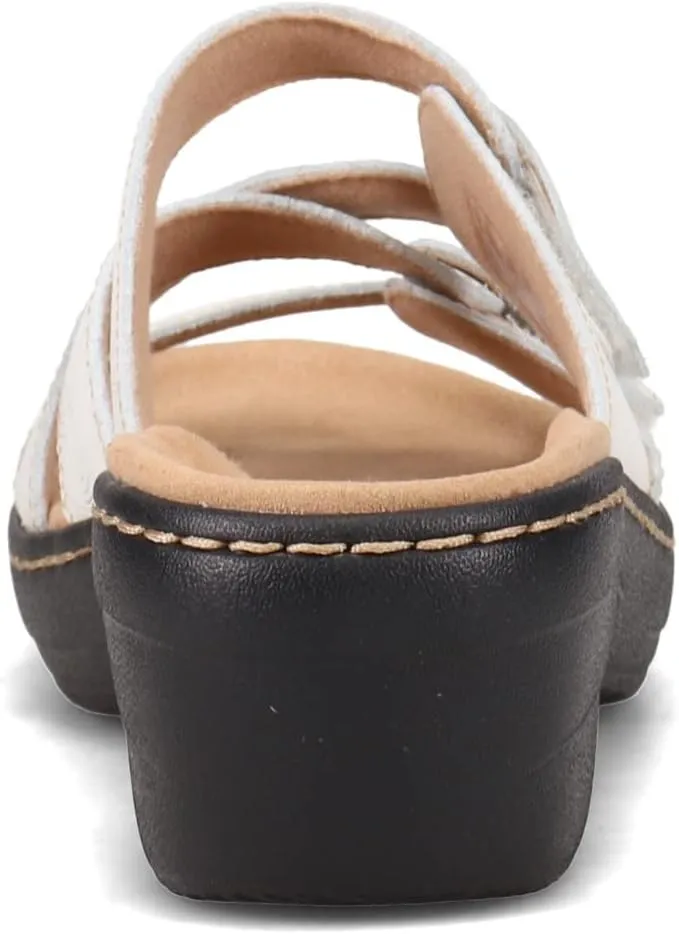Clarks Women's Merliah Karli Sandal, White, 9 Narrow