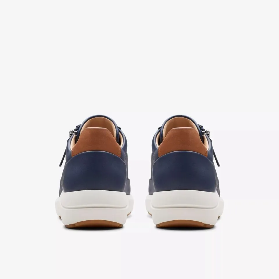 Clarks Women's Tivoli Zip Navy | Sand Combi Leather