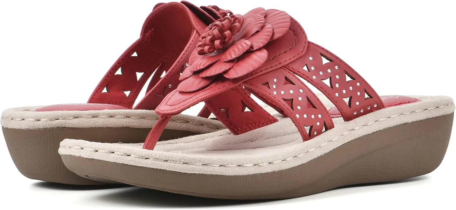 CLIFFS BY WHITE MOUNTAIN Women's Cynthia Wedge Sandal