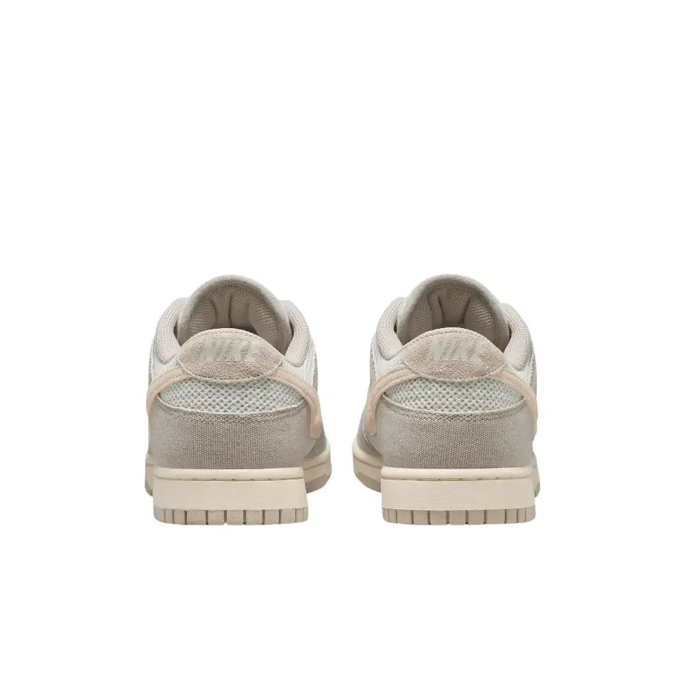 Dunk Low Pearl White