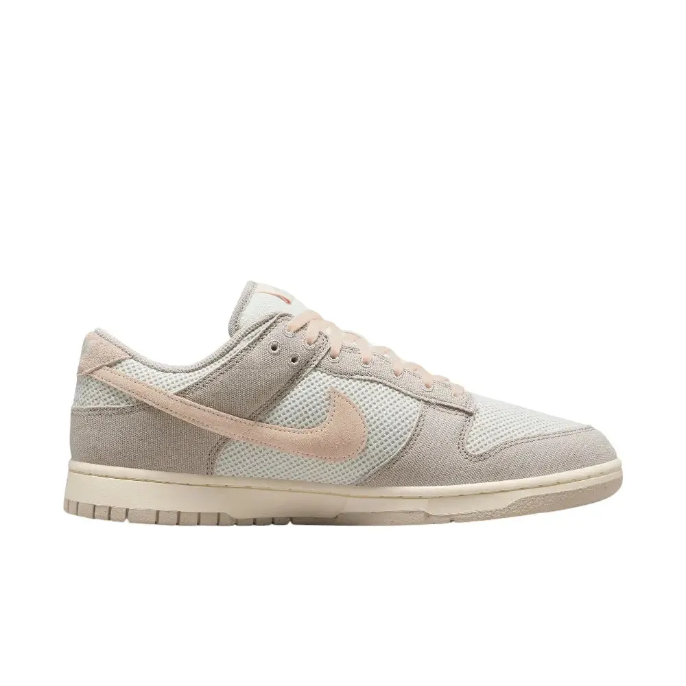 Dunk Low Pearl White