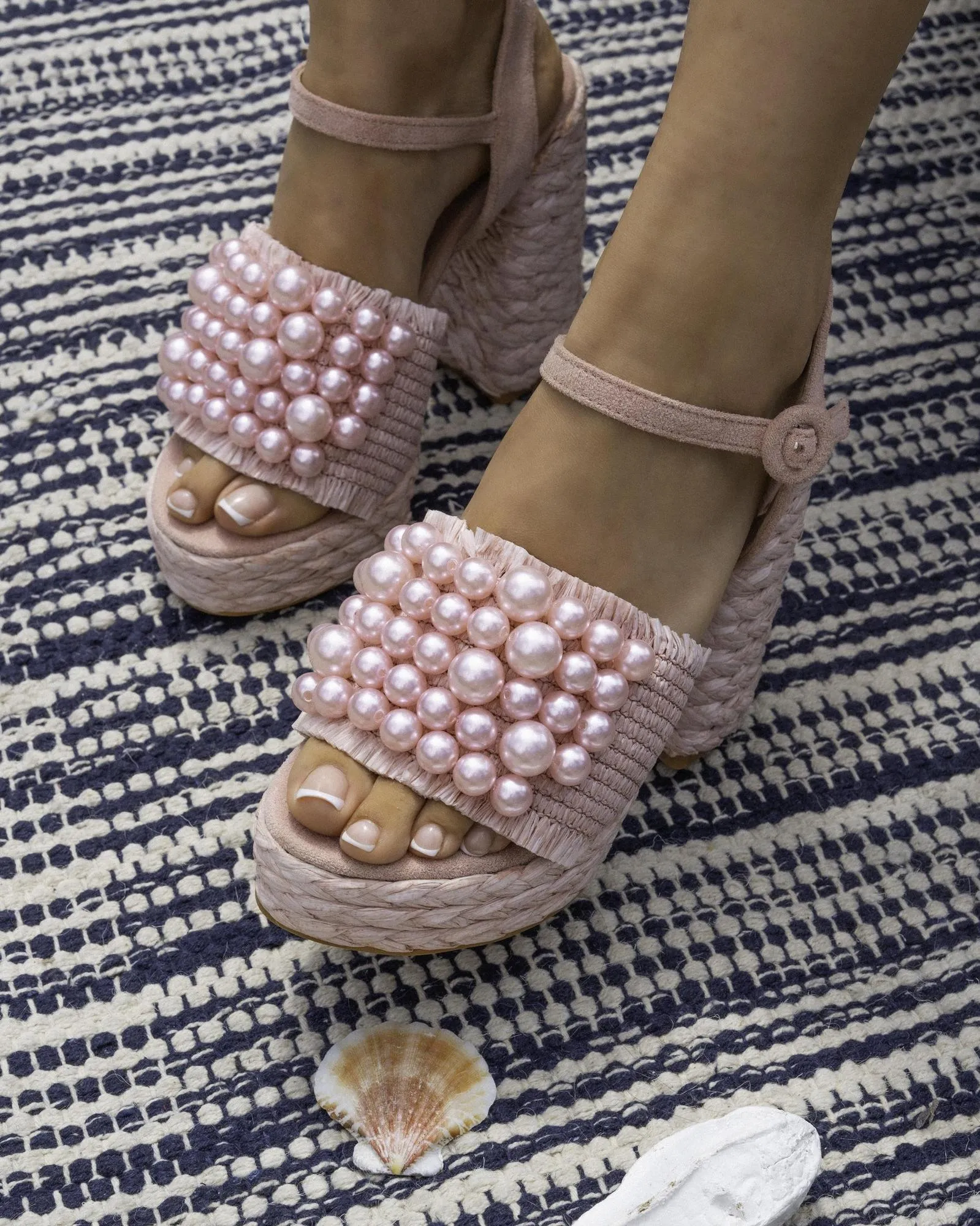 FALL OVER MATA SHOES