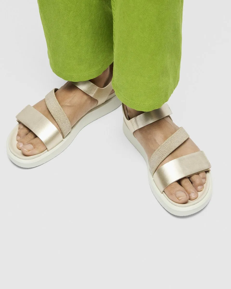 Flowt Flat Sandal