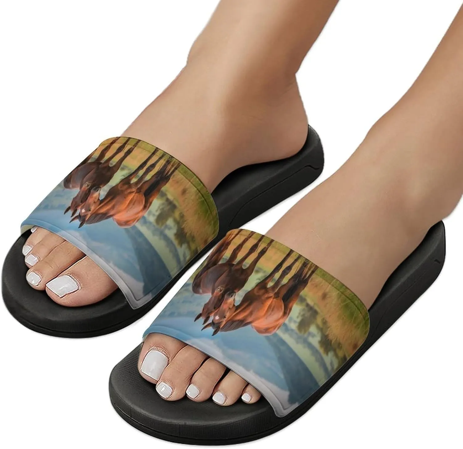 Horses Mountain Field Slippers Shower Slipper In-Door Slipper Quick Drying Non-Slip Bathroom Pool Woman Man PVC
