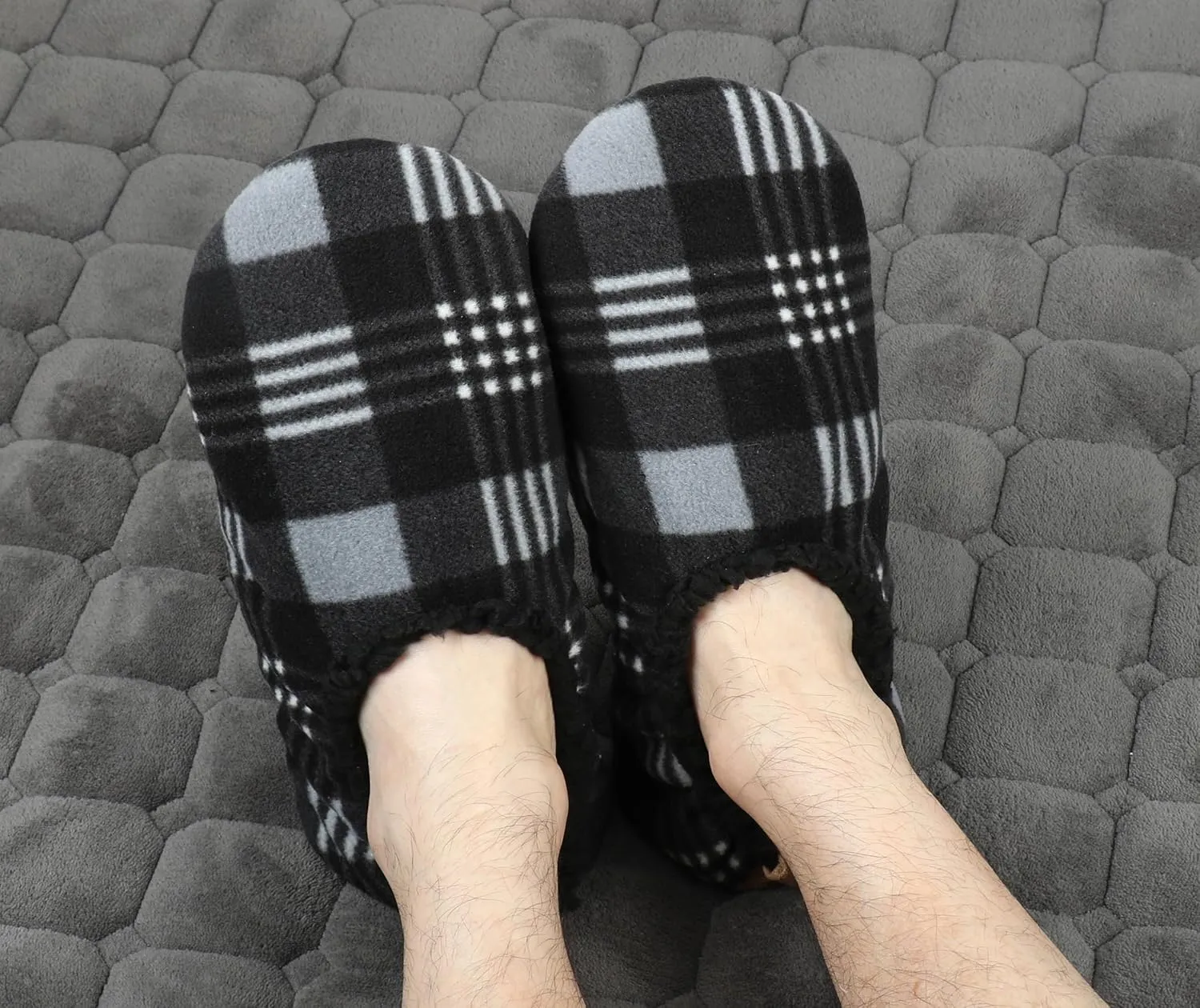 Keyela Mens Slipper Socks With Non Skid Bottoms, Warm Slipper Socks With Grippers For Men, Fuzzy House Slippers