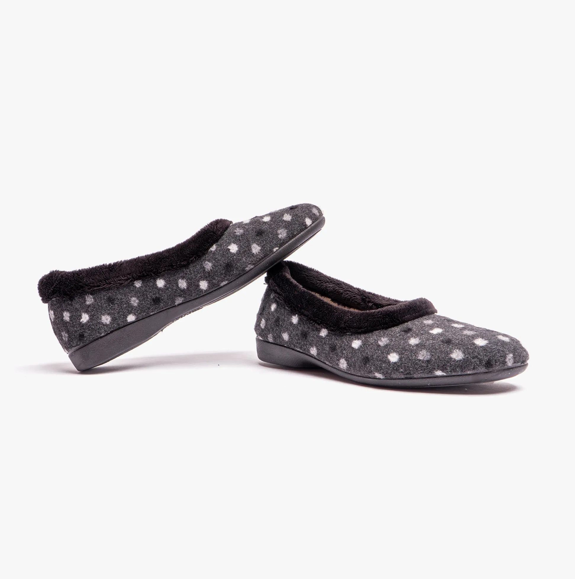 Lotus GERI Womens Slippers Black