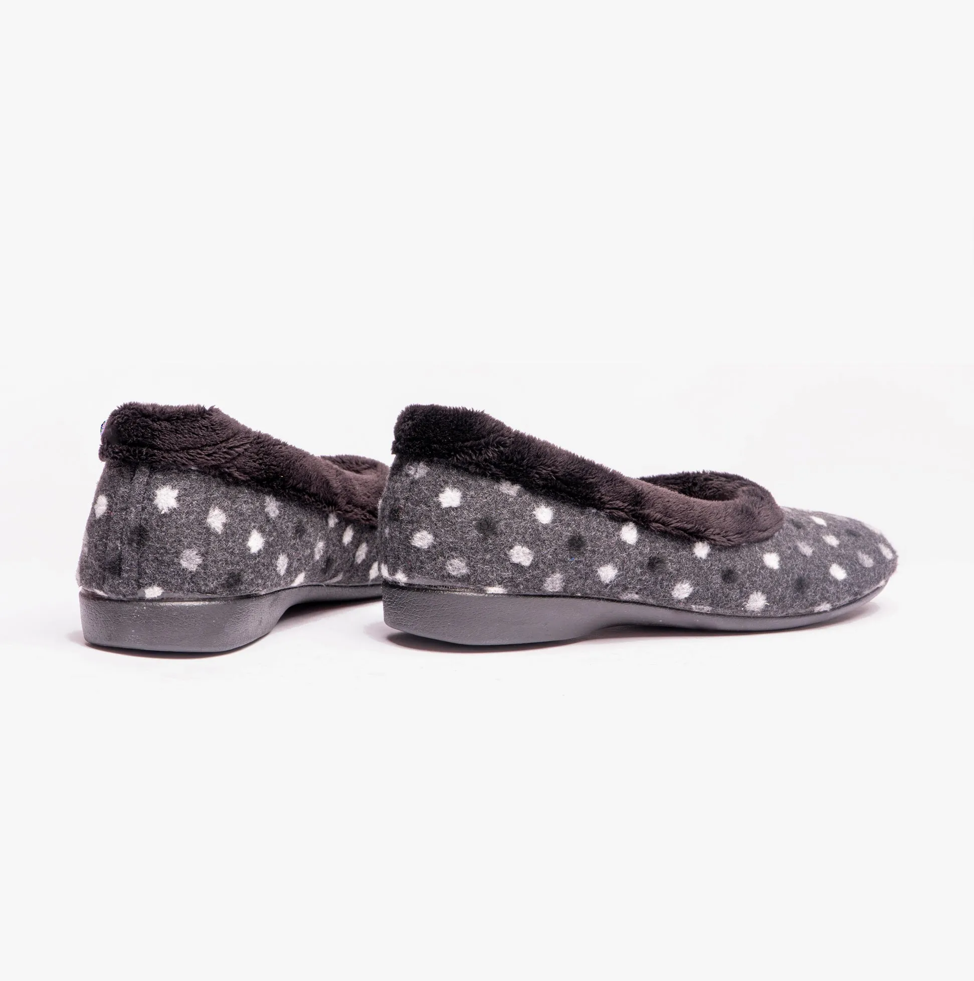 Lotus GERI Womens Slippers Black