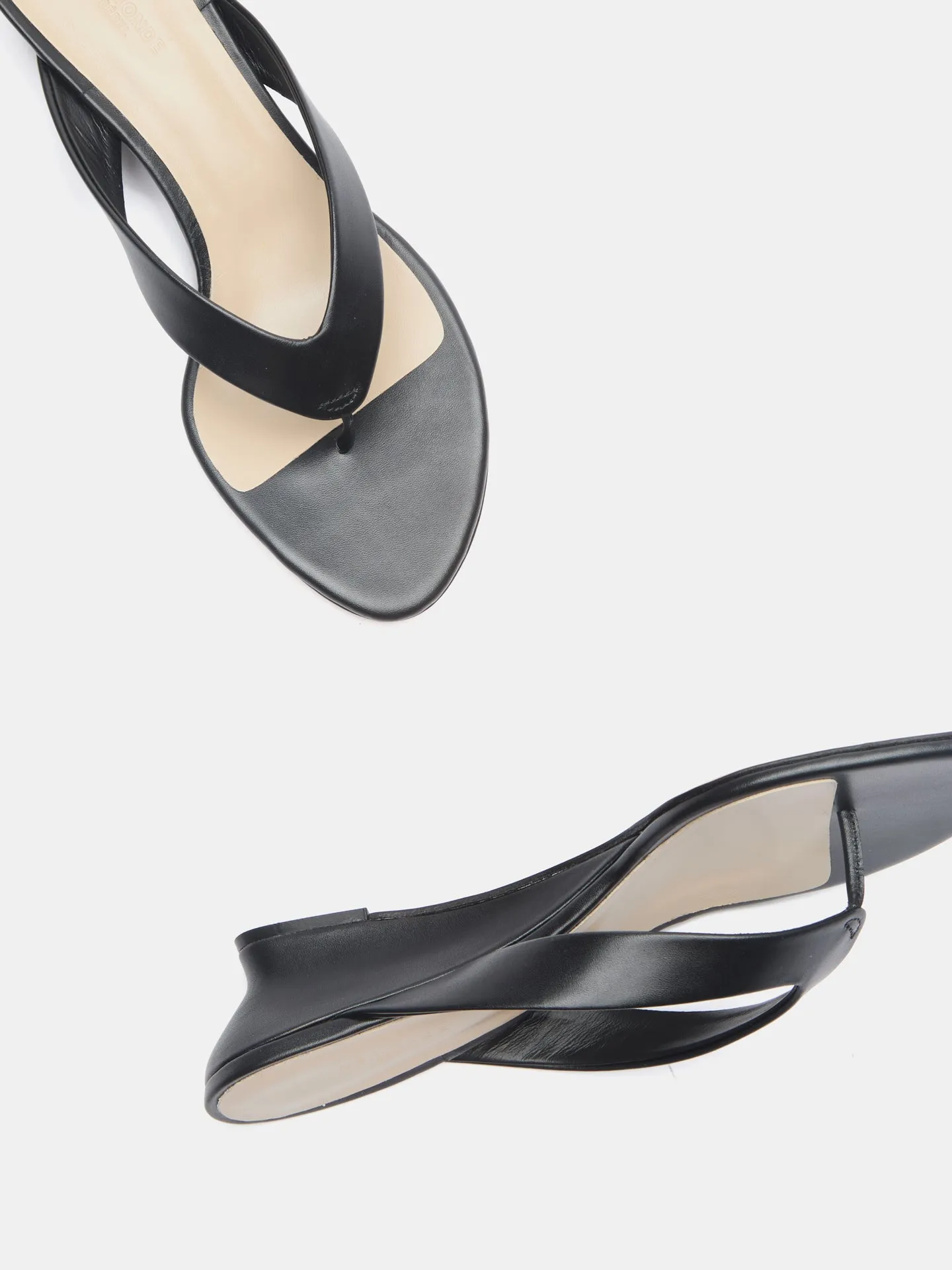 Micro Wedge Thong Sandal / Black Leather
