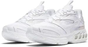 NIKE Women's Sneaker