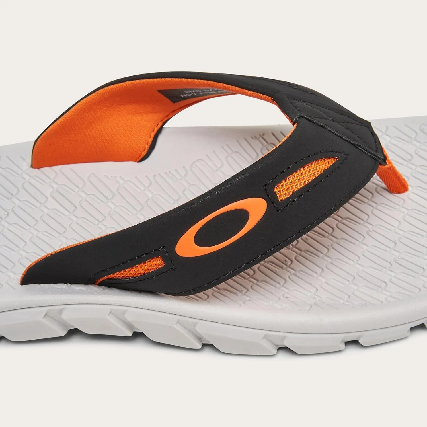 Oakley Men's Operative Sandal 2.0 Flip-Flop