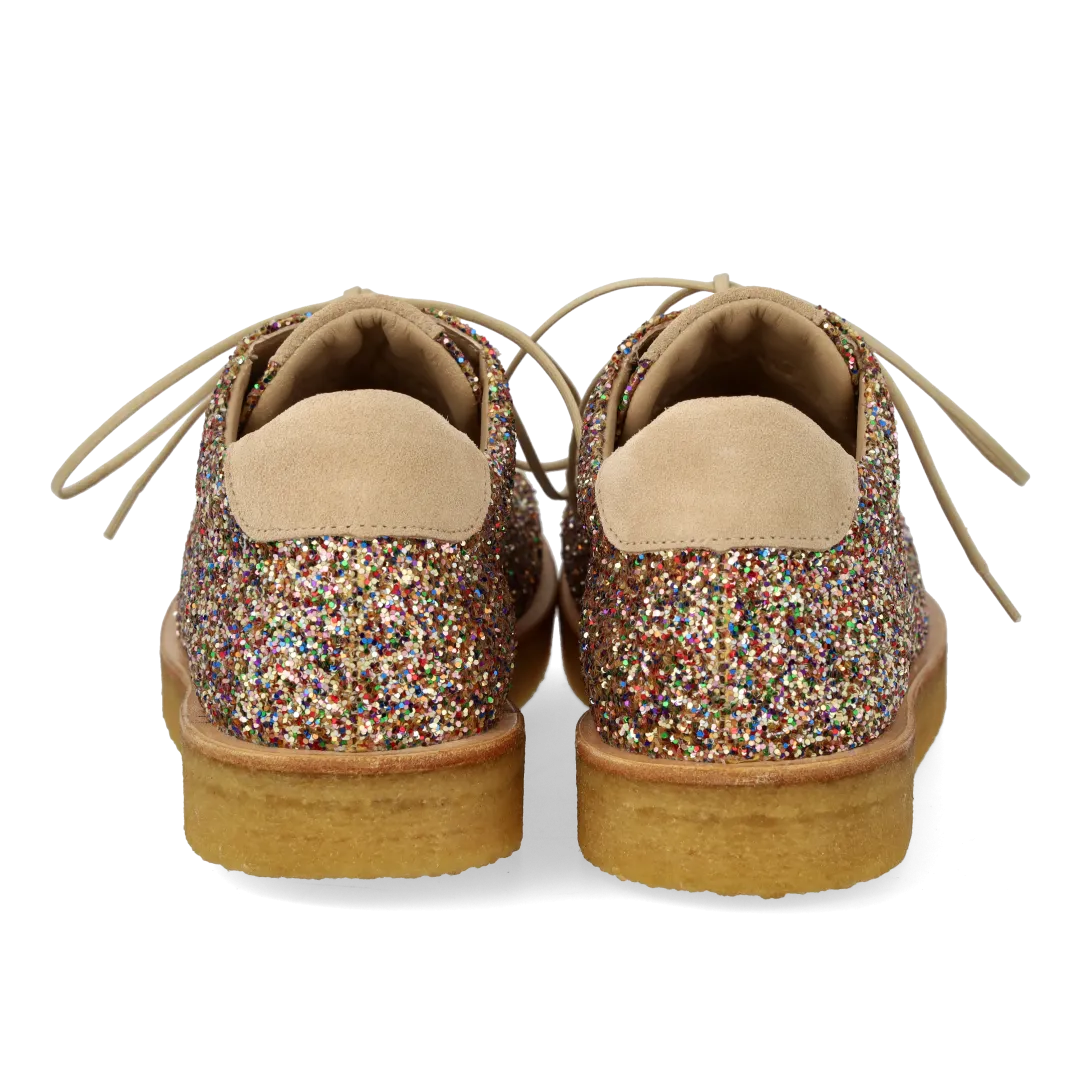 Sneaker mit Glitzer und Plateausohle