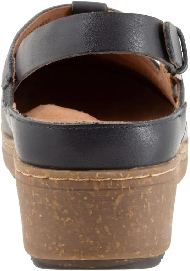 SoftWalk Women's Arica Clog
