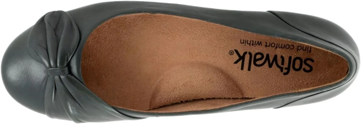 SoftWalk Women's Sofia Loafer Flat
