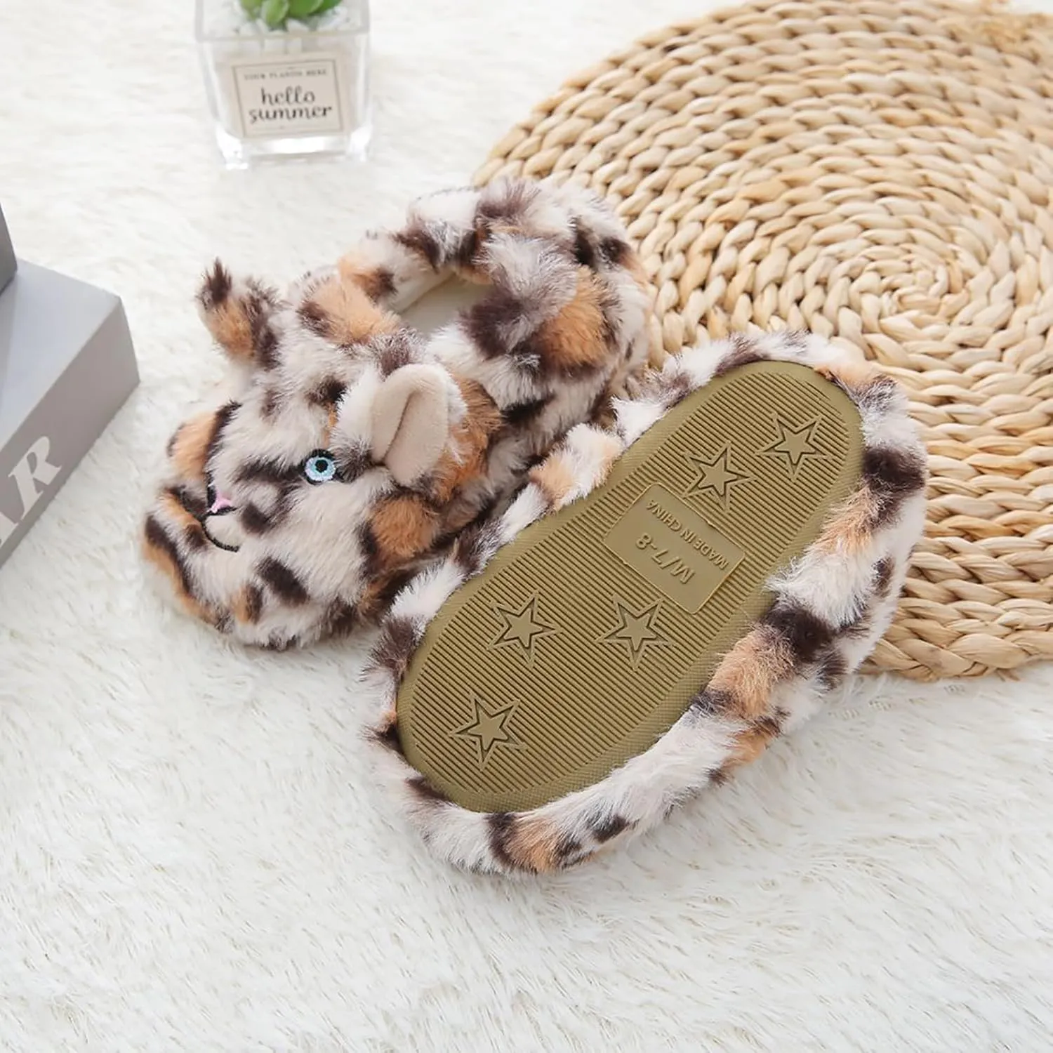 Vegove Cute Plush Animal Slippers for Toddlers, Cozy Fuzzy Non-Slip Indoor House Slipper Socks Soft Cartoon Slipper Shoes for Kids