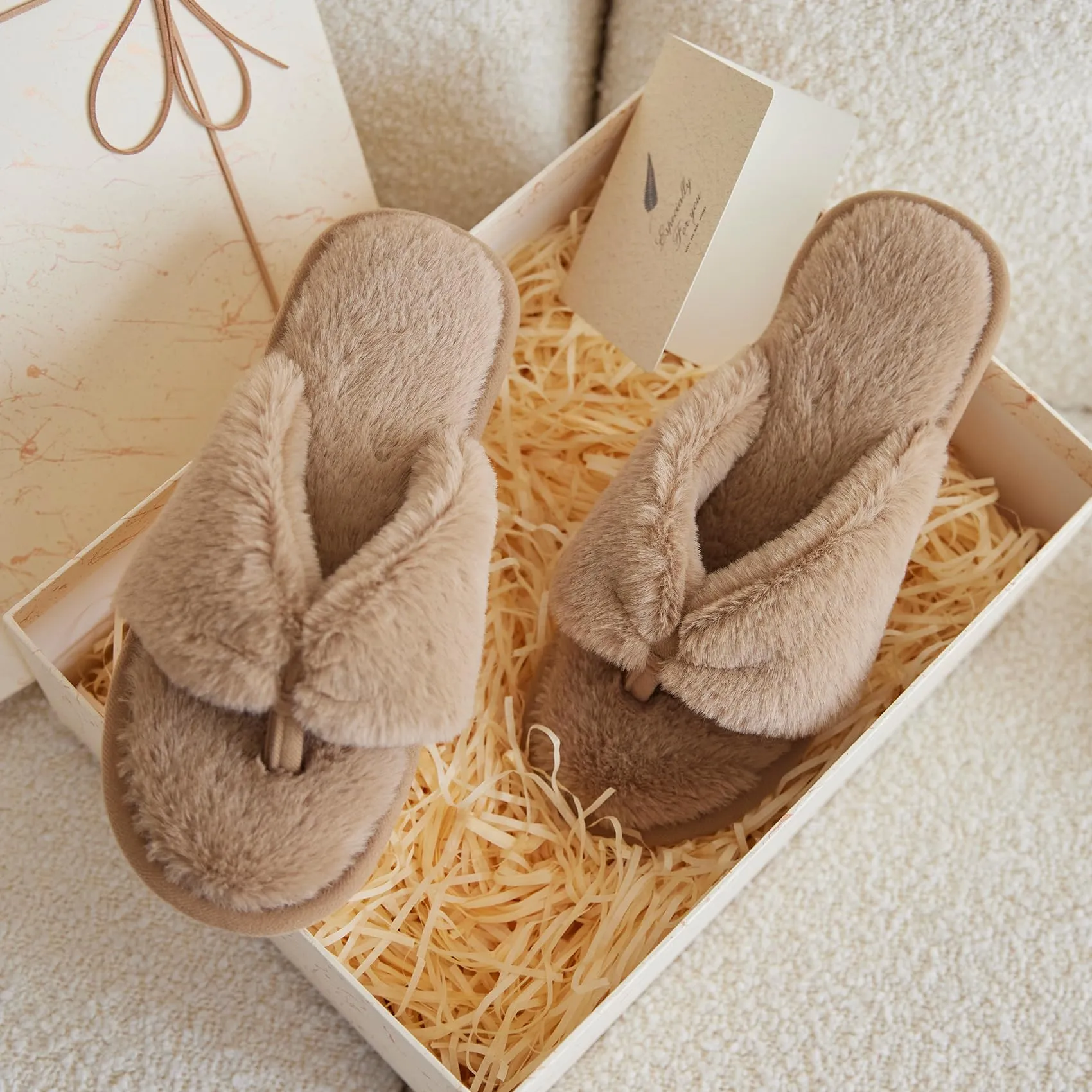 Women's Fluffy Flip Flop Slippers with Memory Foam Soles